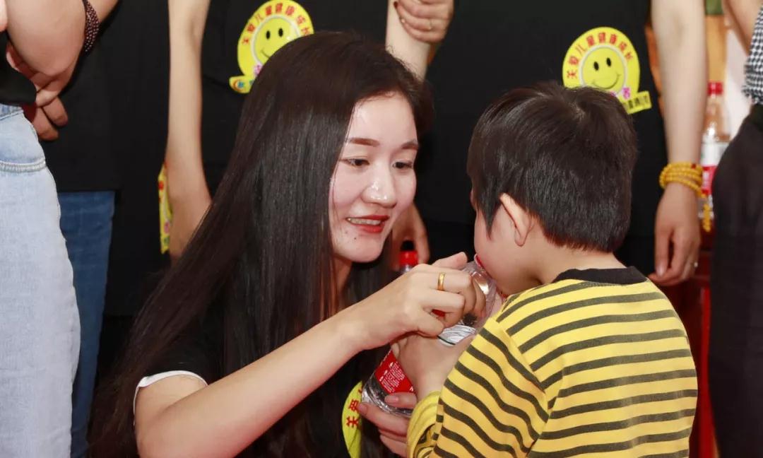 弘揚傳統美德，關愛兒童成長----首屆“魅力隨州，多彩程力”抖音大賽捐贈公益活動紀實